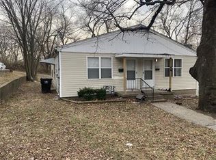 1535 W College Ter, Independence, MO 64050