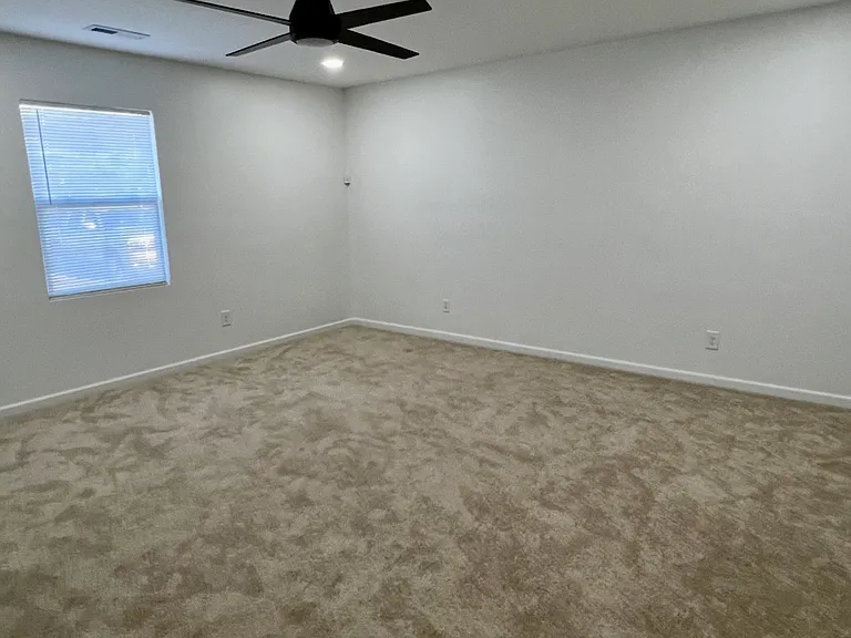 238 N Alfonte St — Photo 13