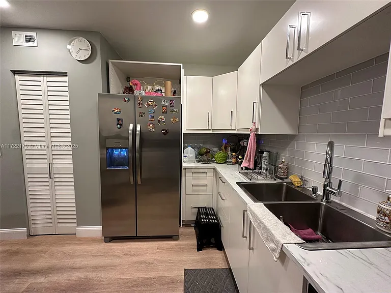 5100 SW 41st St #328 — Photo 6