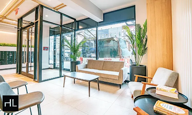 Rented by Highline Residential | media 35