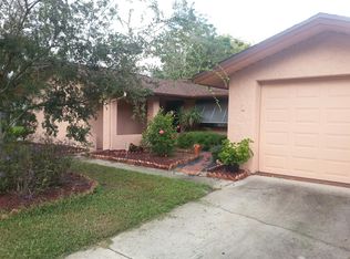5128 Meadowlark Ln, New Port Richey, FL 34653