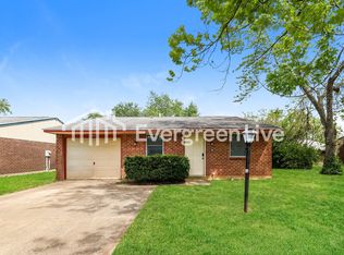 8142 Mount Snow Dr, Dayton, OH 45424
