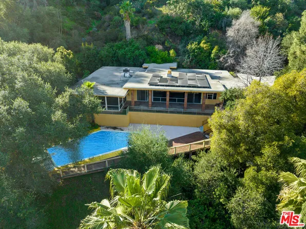 131 Linda Vista Ave, Pasadena, CA 91105