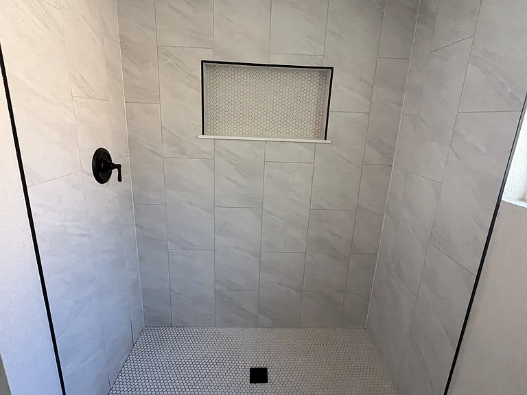 1430 Hicks Ave — Photo 8