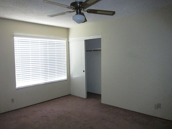 3rd image of 119 Gentry Cir