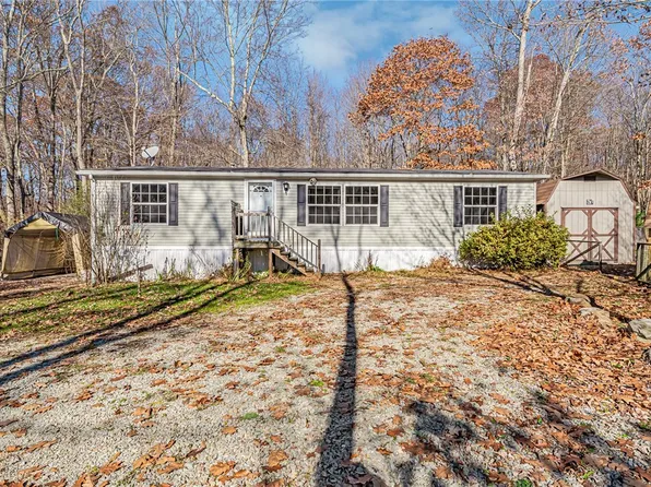 121 Maurer Ln, Boswell, PA 15531