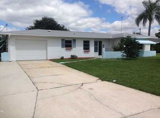 409 Peppertree Rd, Venice, FL 34293