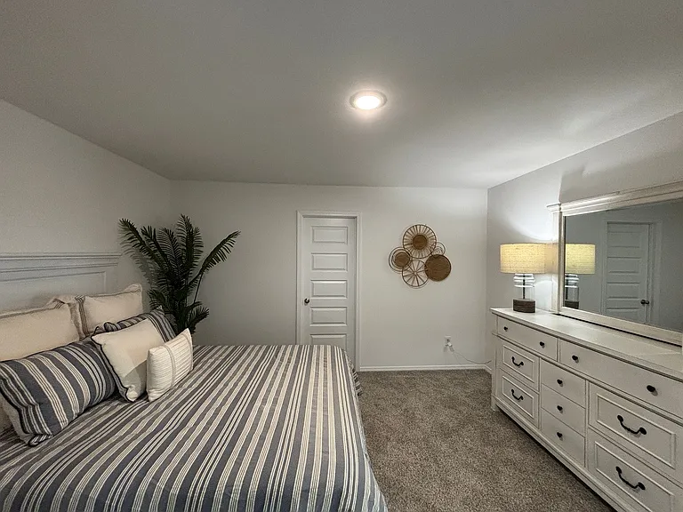 149 Preston Ln — Photo 10
