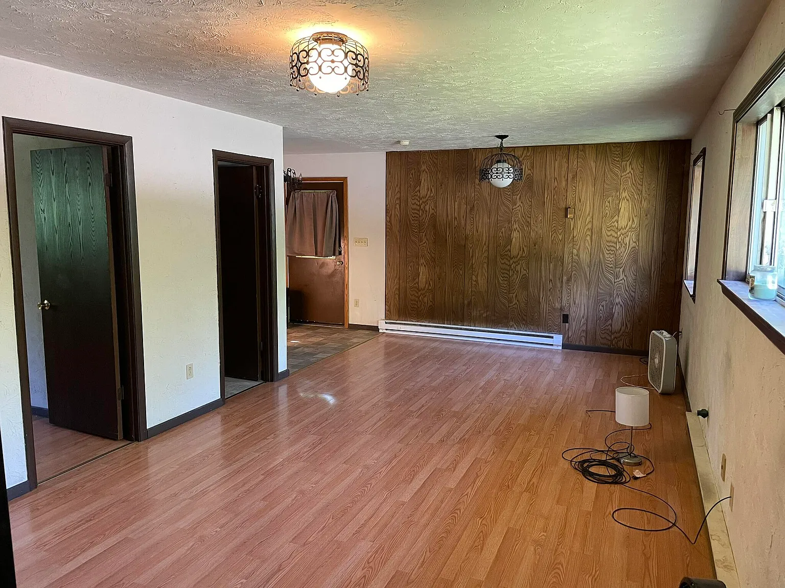 3 bed, $1,000 — Photo 4