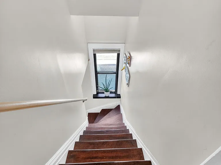 4330 W Pine Blvd — Photo 71