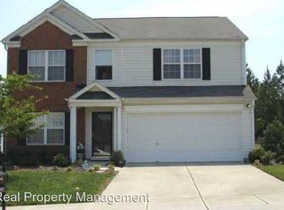 6016 Hidden Meadow Ln, Charlotte, NC 28269