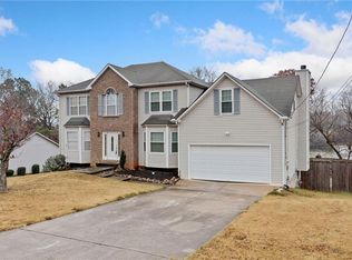 4144 Flakes Mill Manor Ln, Ellenwood, GA 30294