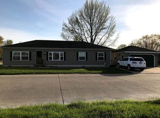 1133 Madison Cir, Urbana, IL 61802