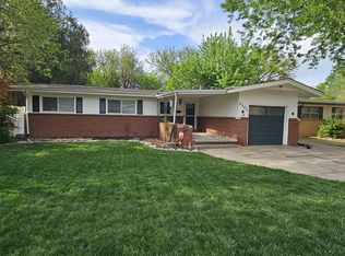 8325 E Indianapolis St, Wichita, KS 67207