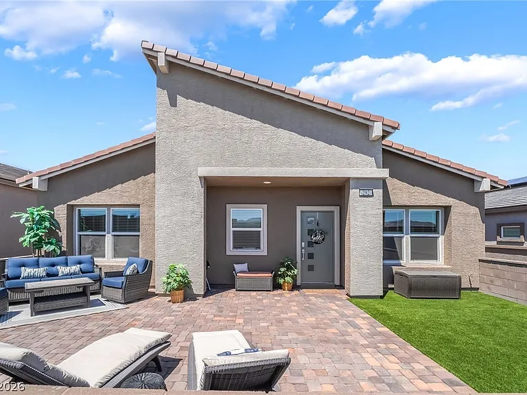 292 Whitney Crest St — Photo 5