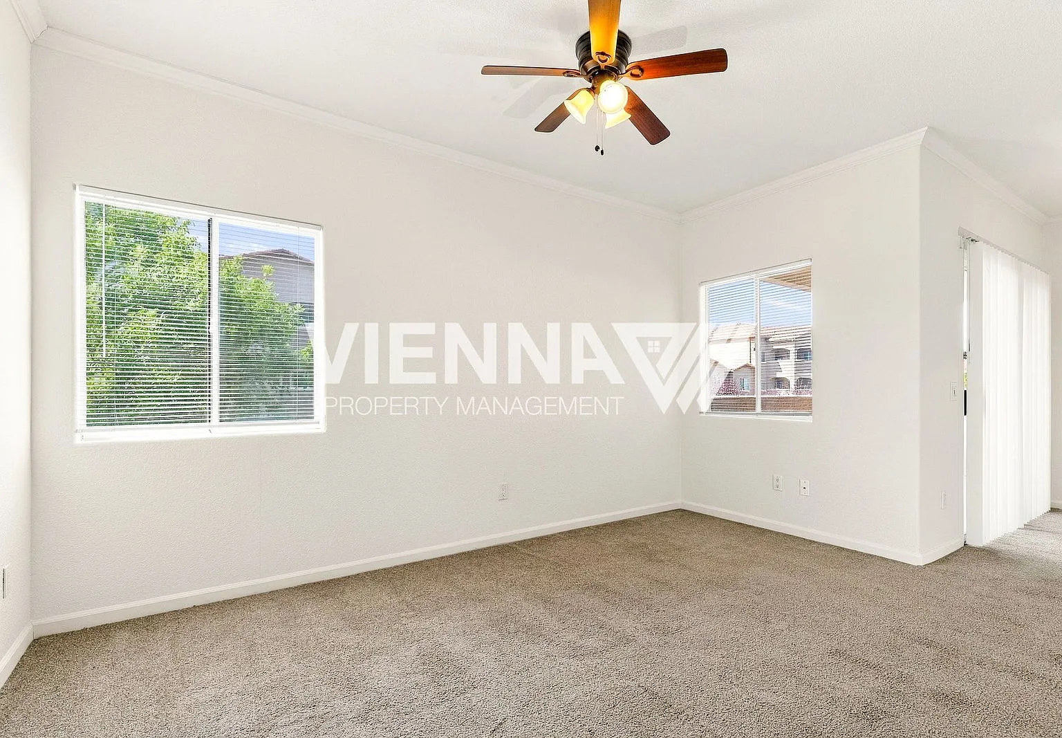 2 bed, 2.0 bath, 1057 sqft, $1,995 — Photo 3