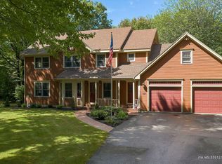 11 Cardinal Ln, Windham, ME 04062