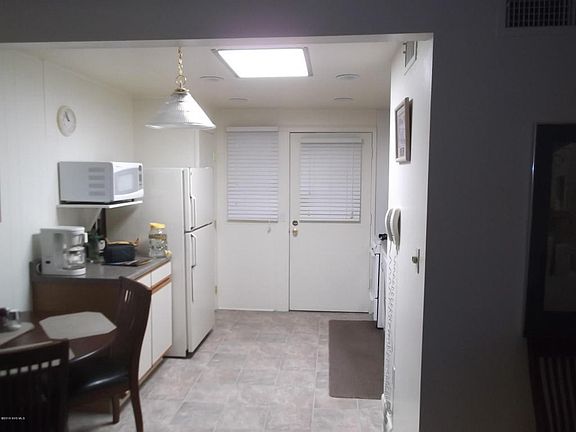 5th image of 348A S Paseo Cerro