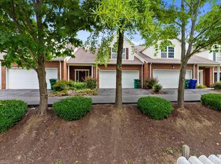 1020 Red Leaf Ct NW, Christiansburg, VA 24073