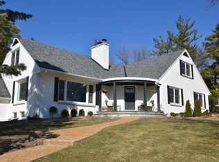 1205 Overhill Rd, Elm Grove, WI 53122