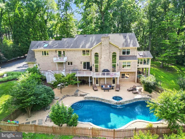 431 Olympia Way, Great Falls, VA 22066