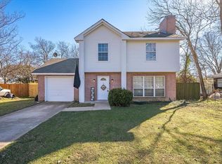 305 Hitt St, Seagoville, TX 75159