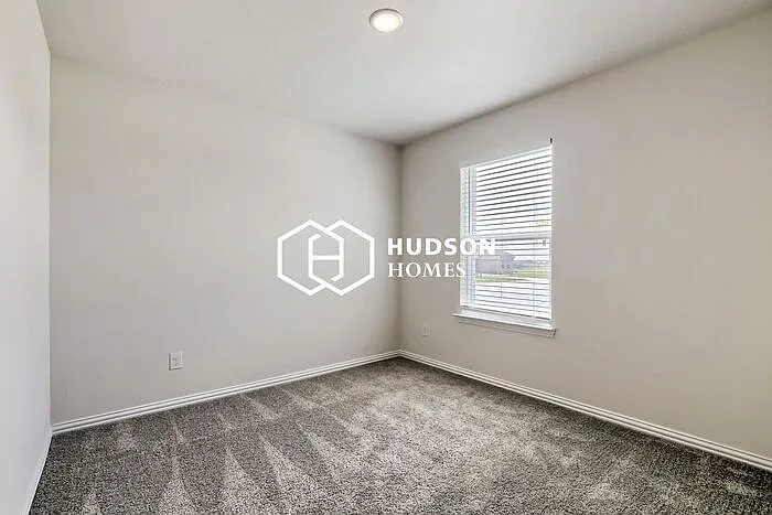 3020 Titus Ct — Photo 7