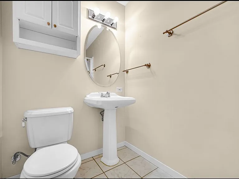 1745 Bucknell Ct — Photo 11