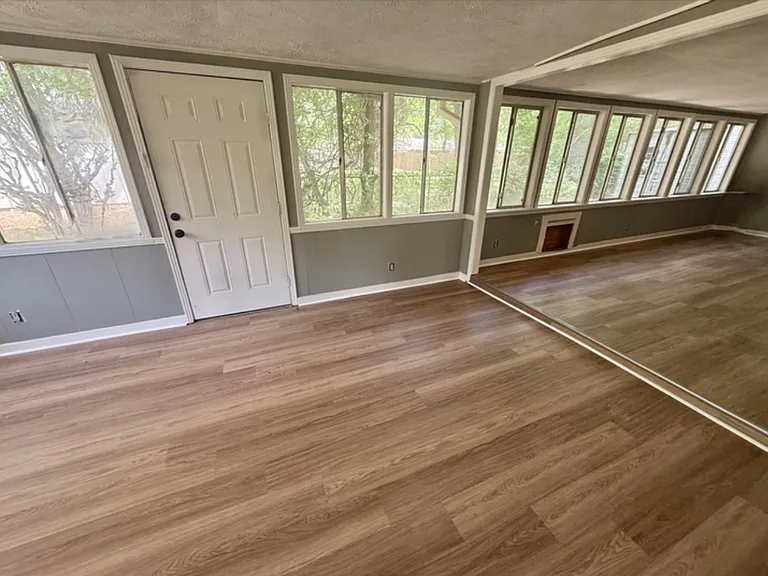 5114 Old Canton Rd — Photo 5