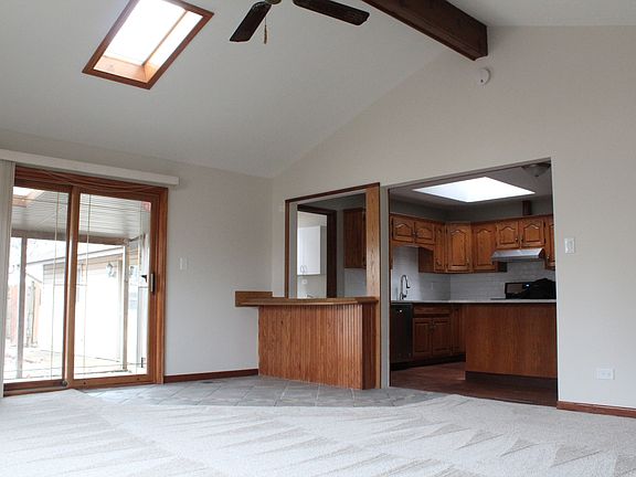 3rd image of 5632 La Palm Dr