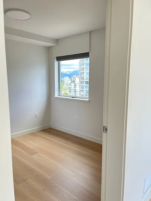 1770 Davie Street Vancouver — Photo 3