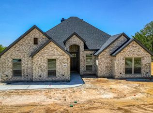 1005 Churchill Ln, Millsap, TX 76066