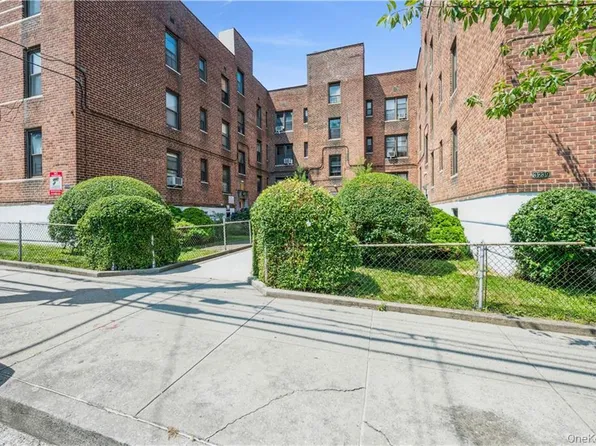 3231 Barker Ave Avenue #2A, Bronx, NY 10467
