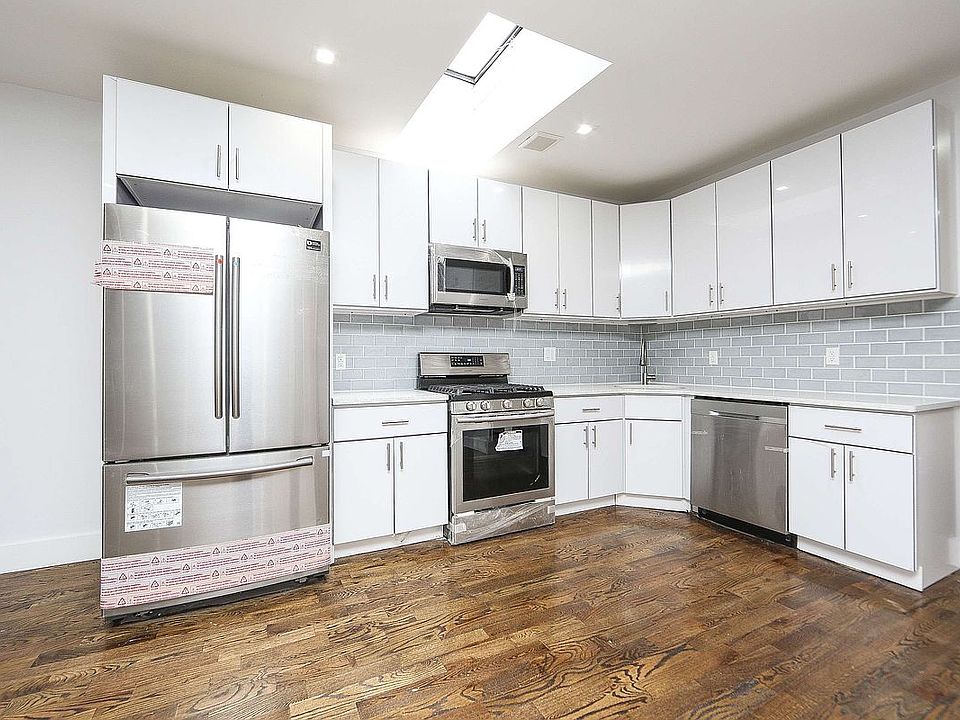 1st image of 8212 Avenue
