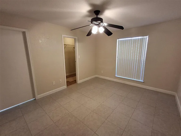 899 Riverside Dr #613 — Photo 9