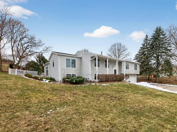 625 Lewis STREET, Burlington, WI 53105