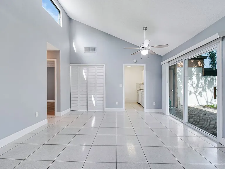 2304 Inagua Way — Photo 30