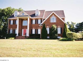 1000 The Preserve Dr, Maidens, VA 23102