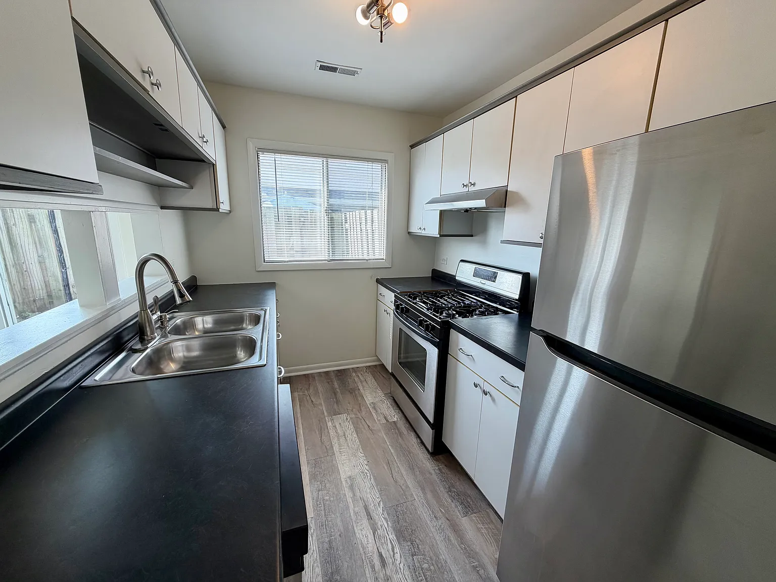6026 Kit Carson Dr — Photo 4