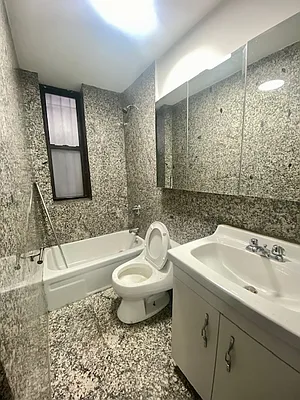 Rented by Corcoran | media 34