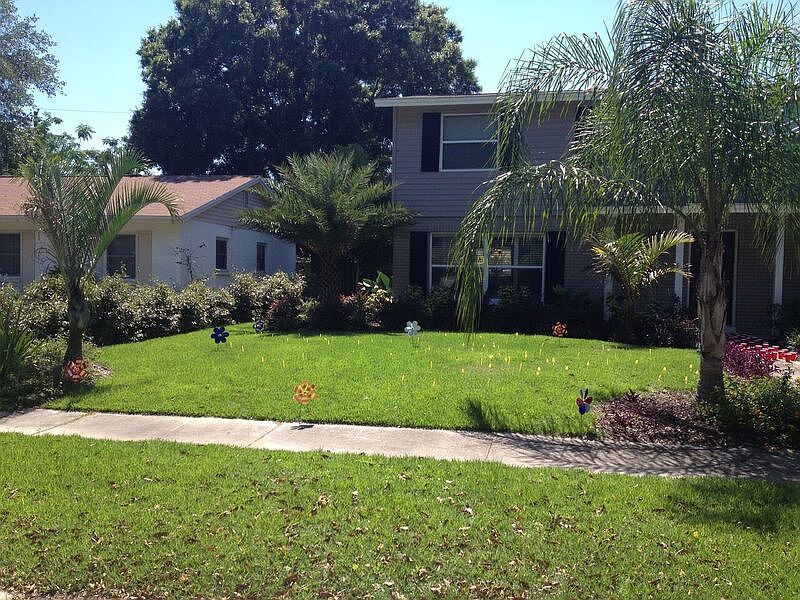 1st image of 6408 Rosewood Dr