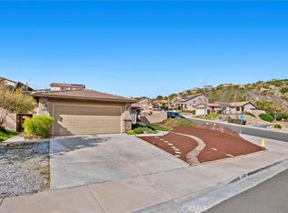 29403 Falling Leaf Dr, Lake Elsinore, CA 92530