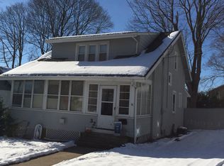 32 Woodmont Rd, West Haven, CT 06516