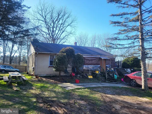 955 Newark Rd, Toughkenamon, PA 19374