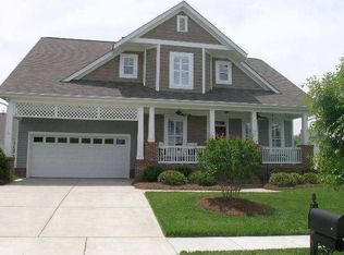 822 Brooksmill Dr, Tega Cay, SC 29708