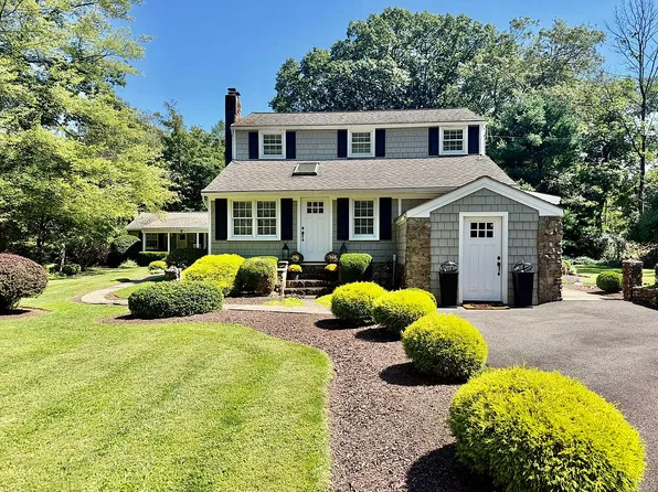 232-234 County Road 513 Gln, Glen Gardner, NJ 08826