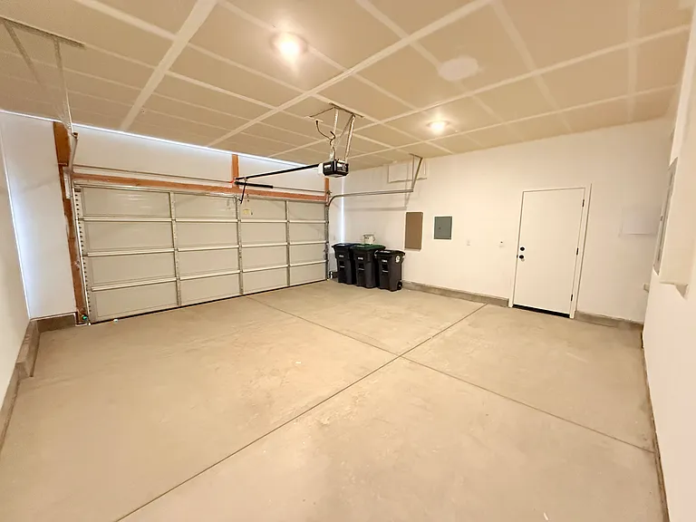 4594 Duckhawk Cir — Photo 41