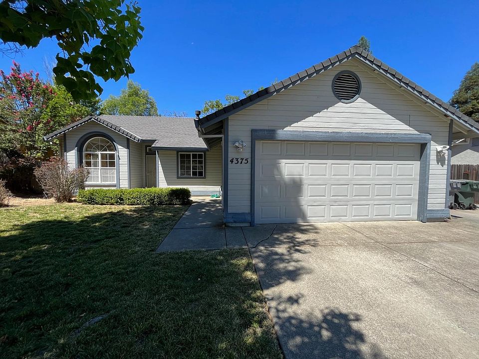1st image of 4375 Richardson Dr