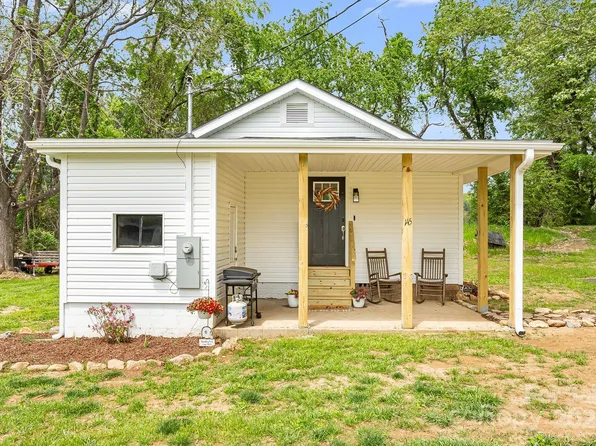 145 Avery St, Waynesville, NC 28786