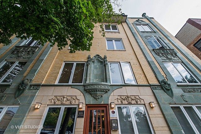 1st image of 1636 W Melrose St APT 304